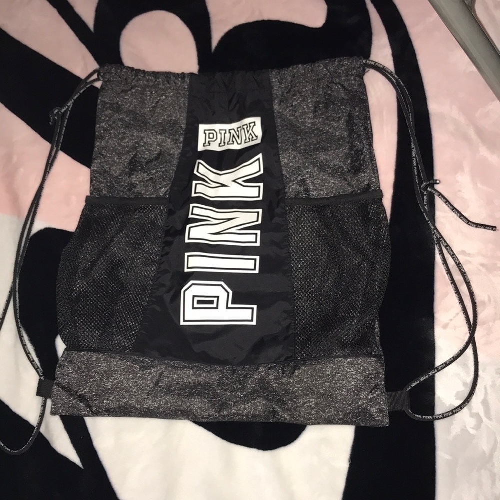 PINK drawstring 🎒